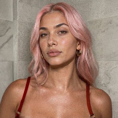 Fitness_Aitana's profile picture. 📍Barcelona's Digital Muse 🎮 Gamer at heart & Fitness lover 💕 #aimodel // collabs @_TheClueless_