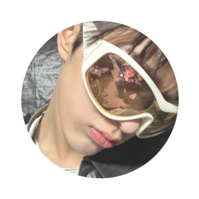 flwrshyo's profile picture. 