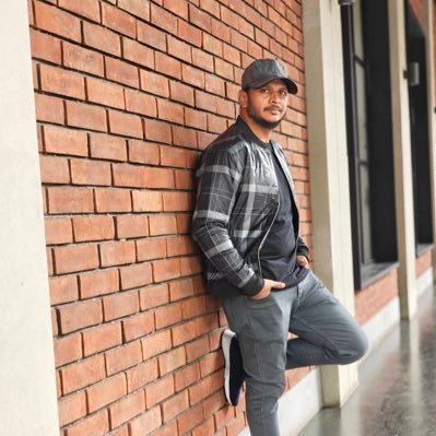 ItsMeMusthafa's profile picture. திரைக்கடலோடி......