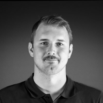 hr_noergaard's profile picture. Ytringsfri 💬 Hellere dø stående end at leve på knæene ⚔️ Hvis du har noget på hjerte, så er stilhed en løgn 🙊 We Are The Media Now 😎