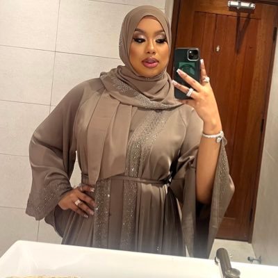 gabrieltaahira's profile picture. BARB 🩷🦄🎀💕