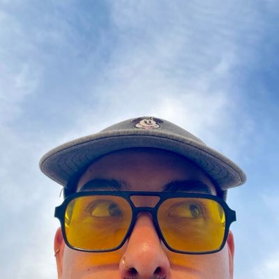 niccobabes's profile picture. nac & pop | el cuestionamiento como estilo de vida