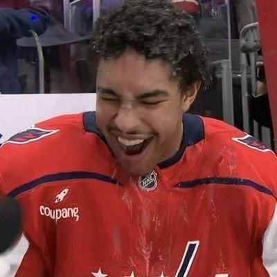 todivinefire's profile picture. 