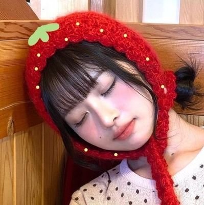 vanillinos's profile picture. 