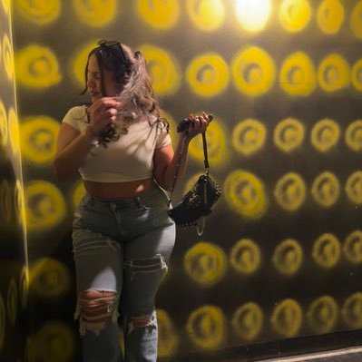 channelamiel's profile picture. divinity defined •