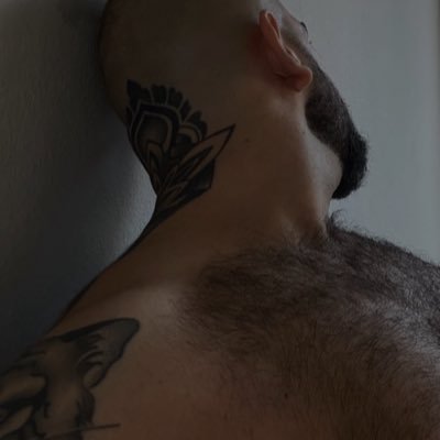 piercedguy21's profile picture. Real #man, only. 31. Croatia.