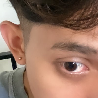 zyroexp's profile picture. 🩸