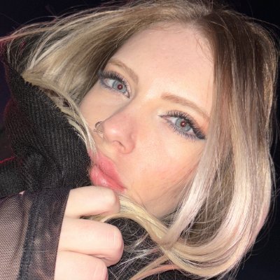 SassyBrittanyy's profile picture. Dancing in lace, not panties… Scorpio seductress ♏️