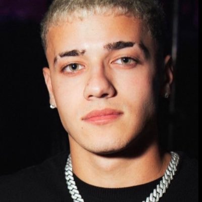 agussmary's profile picture. 𝑳𝑶𝑺 𝑹𝑬𝑨𝑳𝑬𝑺🔫