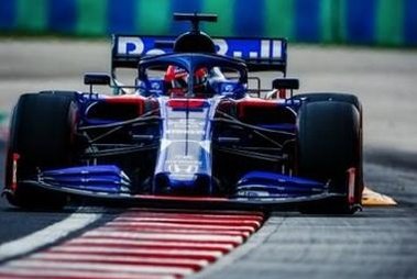 Numphechz's profile picture. 