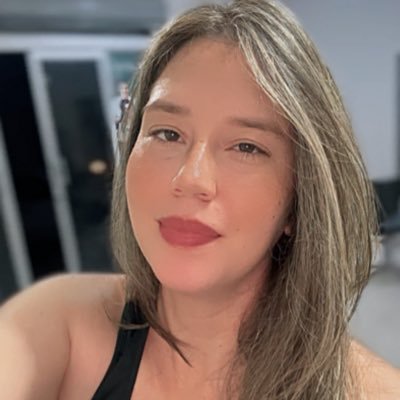 luasteb's profile picture. ♎️🏳️‍🌈🐈📈💼📖☕️🌊🌻🦋✨