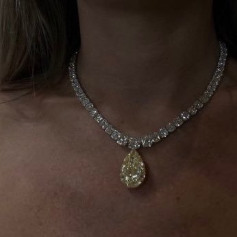 johrrraa's profile picture. 