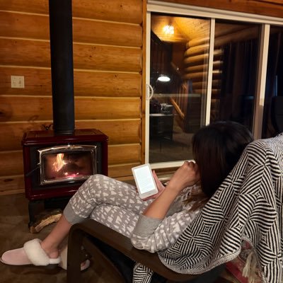 Baharesimorgh's profile picture. make Iran great again (MIGA), ECE T, especial needs child ps, Reza Pahlavi is my leader.