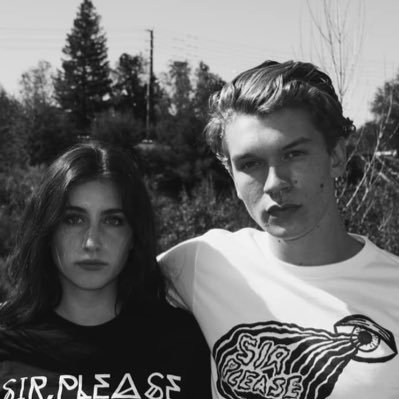 binilumine's profile picture. treat people with kindness | 🥰