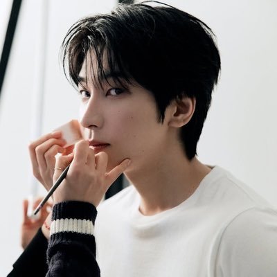 cnommon's profile picture. Drifting where the soul finds peace