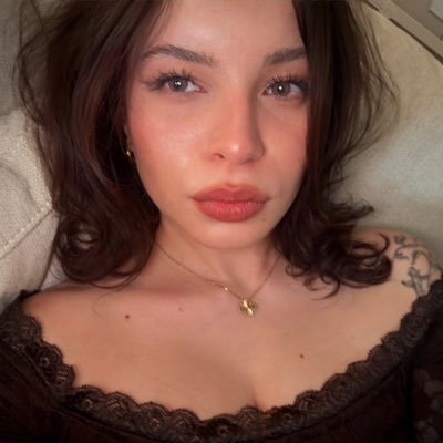 Batphonez's profile picture. 𝘾𝘾 | 𝙘𝙤𝙙 𝙨𝙩𝙧𝙚𝙖𝙢𝙚𝙧. ..𓂃 ࣪ ִֶָ🪽་༘࿐ Batphonez.business@gmail.com ₊˚⊹♡