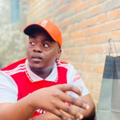 fahzungu01's profile picture. future grootman since 01 “You get what you give“ -Bcom general -Project management