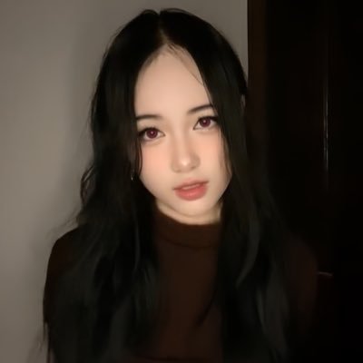 seymeyy's profile picture. 