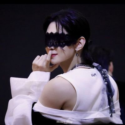 Dinky_sh23's profile picture. dinky | she/her | 22 | my dms are always open 🫶 | interacts w nsfvv content so if ur uncomfortable w that DNF | pls minors DNF/DNI
💚💙