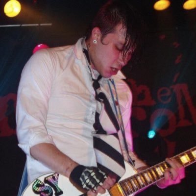 florxlandfading's profile picture. 