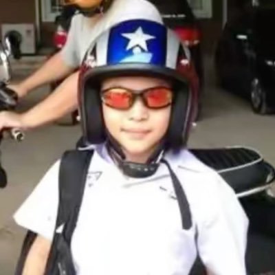 hellobeebboo's profile picture. i ♥️ ( @thaichayanon ) 𝜗𝜚