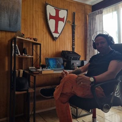 patroci2's profile picture. Adm Logístico de Profesión,Apasionado por el Mundo de las inversiones,Atento al Cambio de los Mercados de Capitales$%🇨🇱🇪🇸