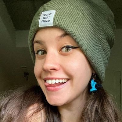 CRhosi27020's profile picture. 