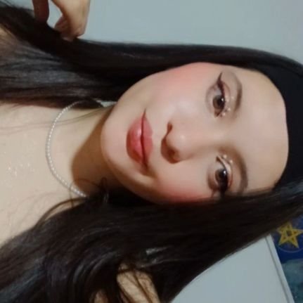 amorita25Reb's profile picture. excéntrica,muy divertida😉😊pasión por viajar y descubrir nuevas amistades💞soy chica BI,muy cachonda e interesante