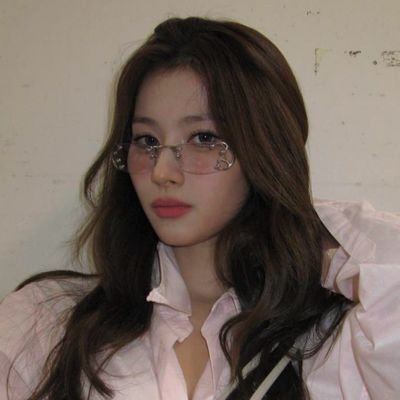 curcvma's profile picture. owner acc ini galak.