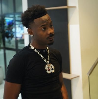 DontsleeponBola's profile picture. DREAMS ARE VALID✨ | https://t.co/5MLDavlwAU |