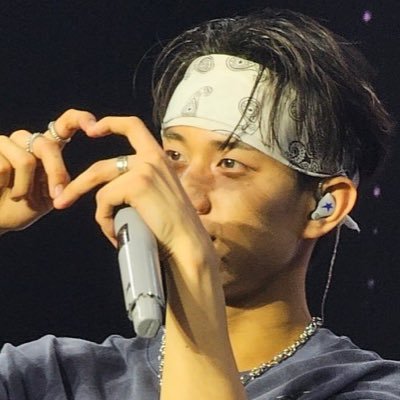 straykidns's profile picture. a mariana que o jiung proibiu de ser triste! intak disse que me ama na minha lingua materna ⋆. 𐙚 ˚ STAY & P1ECE. 24. she/her.🥟🐺🐿️🐶☀️ #현진 #방찬 #한 #인탁 #테오 #기호