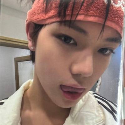 guellarmo's profile picture. a fisherman