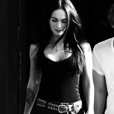 ee_z57's profile picture. Fuck