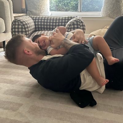 CCPeLLi's profile picture. Family over everything | Proud Father  & Pokémon  Addict