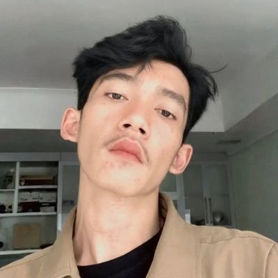 abcdefakeheru's profile picture. pria rasa abu gosok