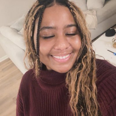 Lillai717's profile picture. 444