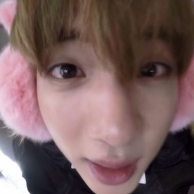 SHIPMANC0RE's profile picture. 