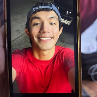 joseszoo's profile picture. fan de todo lo que me hace daño