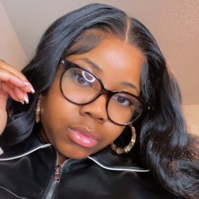 _ayinahs's profile picture. Boy Mom🦒💙