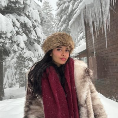 Alnuhs's profile picture. روح حرة بهية مباركة أينما حلت نفعت