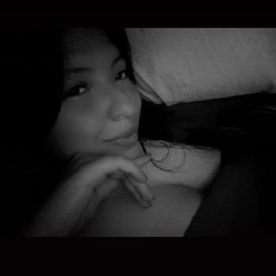 OlivaDana18's profile picture. 04/10✨️