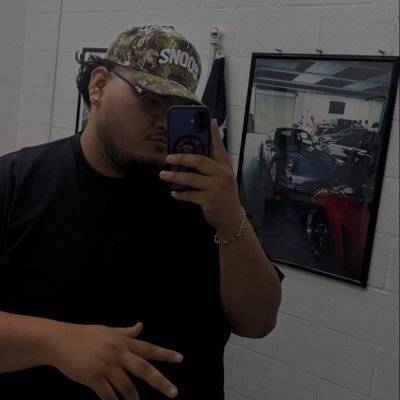 _christian_49's profile picture. • 26 • barber page • tio.fadez #FTTB #REPBX