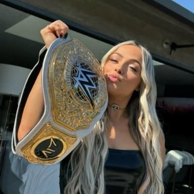 wlcmtolivmorgan's profile picture. I wrestle once a week on Netflix. Currently on my World Tour. Once objected a wedding. Sometimes soap maker @ShopLiveMore✨