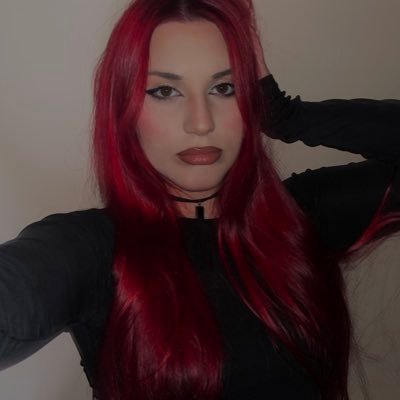 niallfxntasy's profile picture. niall horan