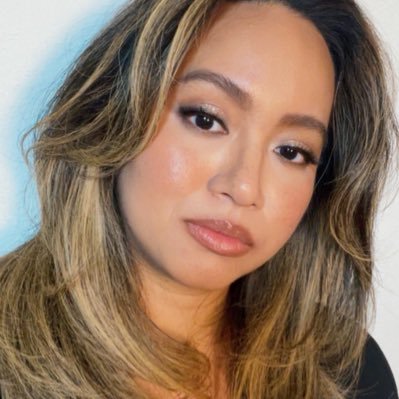 ElleGenerico's profile picture. bring out the fun jump in the void