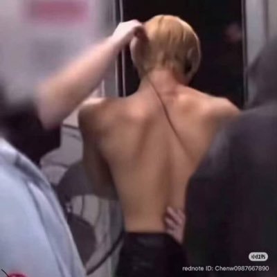 pppoooooom_0's profile picture. 