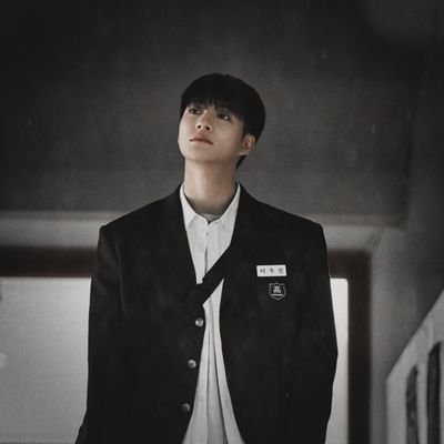 Jenio's profile picture. By @sjeno’s prerogative. ㅡ https://t.co/QjVYN2BT51