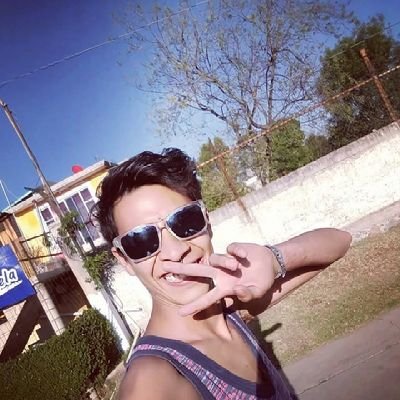 Dremm18447813's profile picture. Rave love!!👽💜
amante de los viajes
de la playa de la lluvia disfrutando un buen café leyendo un buen libro o dando un buen porro 😎🙊
disfrutando de la vida💜