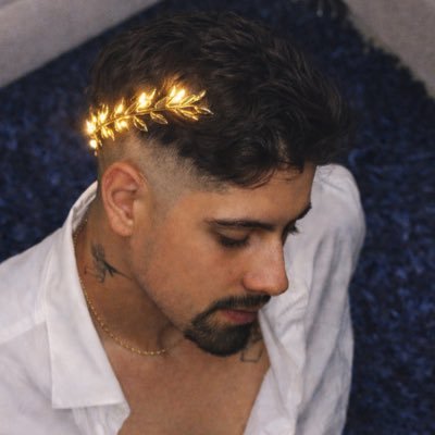 rofgoly's profile picture. aquí, toda mi rareza