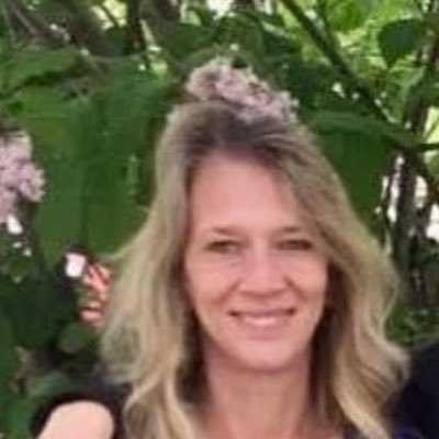 karirok's profile picture. Truth seeker Mom of 2, proud Albertan. I have one king and his name is Jesus Christ.